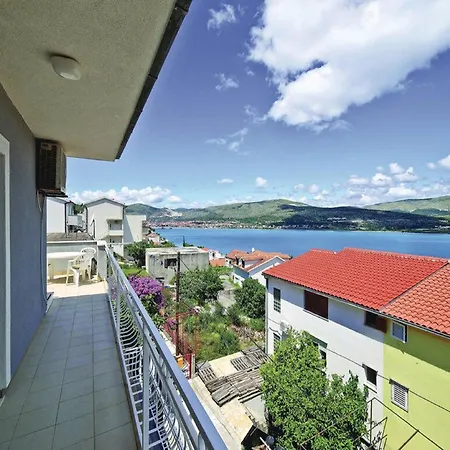 Halilovi - Two Bedroom 2 Apartman