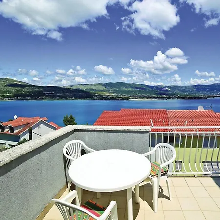 Halilovi - Two Bedroom 2 * Trogir