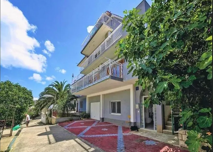 Halilovi - Two Bedroom 2 Appartement *