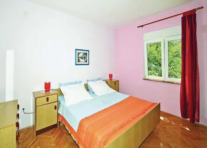 Halilovi - Two Bedroom 2 * Trogir